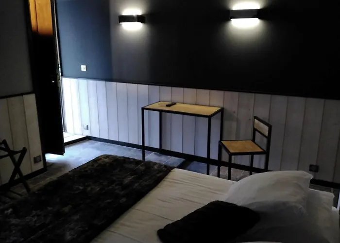 Le Silex - Adult Only